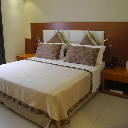 Hotel Agora Sure Hotel Collection By Best Western Lago Patria Luaran gambar