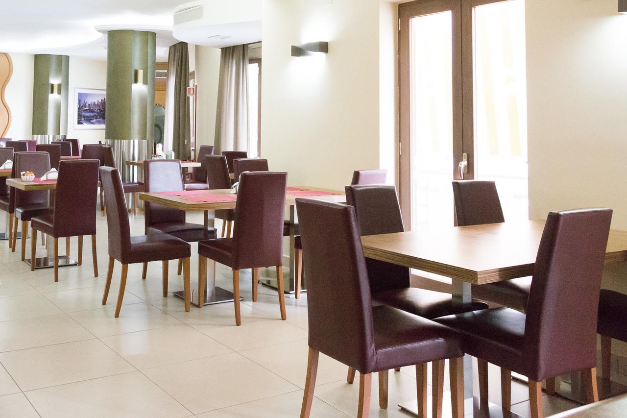 Hotel Agora Sure Hotel Collection By Best Western Lago Patria Luaran gambar